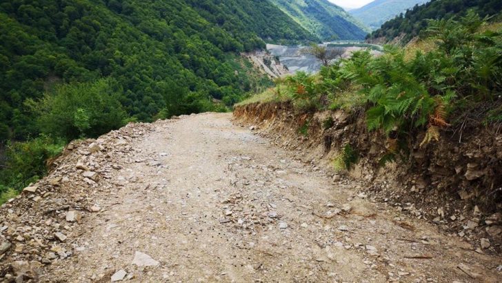 Интензивно се чистат локалните пристапни патишта во селските средини во Македонска Каменица